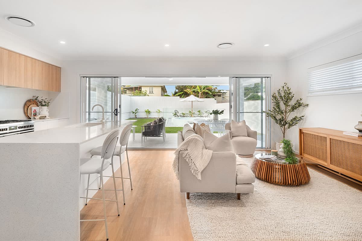 Knock-down rebuild detail 3